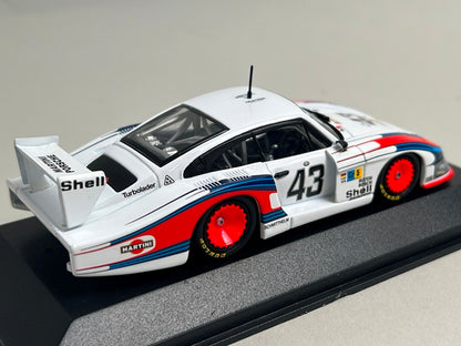 1:43 MINICHAMPS 430786743 Porsche 935 78 Moby Dick Le Mans 24h 1978 #43 R. Stommelen H. Schutch model car