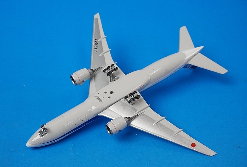 1:400 B777-200 ANA Inspiration of JAPAN JA704A 11118 Phoenix