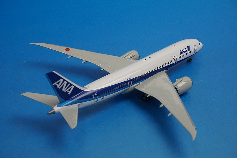 1:400 B787-8 ANA Dreamliner NH40028 ANA