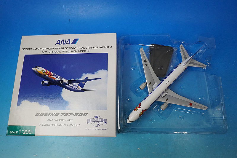 1:200 B767-300 ANA WOODY JET JA8357 NH20357 ANA airplane model