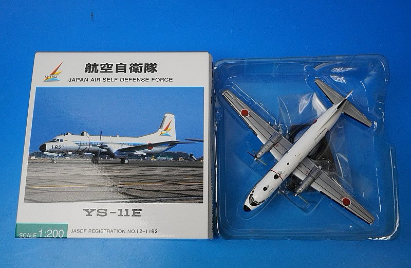 1:200 YS-11E Air Self-Defense Force Iruma Air Base Electronic Warfare Support Squadron White 12-1162 YS21152 ANA airplane model