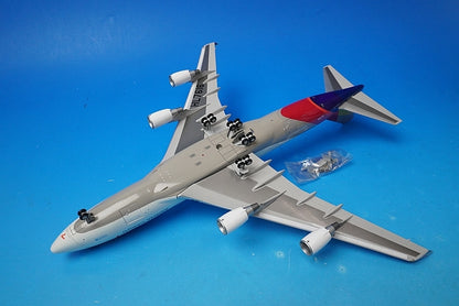 1:200 B747-400F Asiana Cargo HL7616 *Cargo door can be replaced G2AAR991 Gemini airplane model