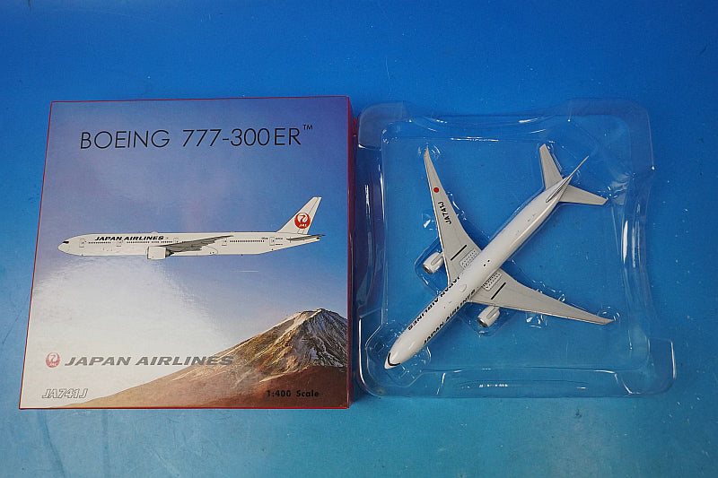 1:400 JAL Boeing 777-300ER "New Tsurumaru" Livery JA741J 04184 Phoenix