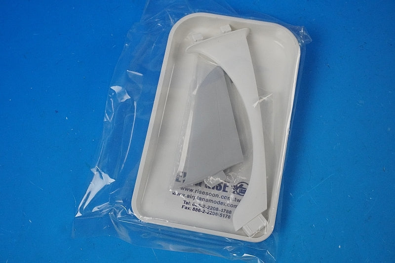 1:200 A350-900 China B-18901 Risesoon airplane model