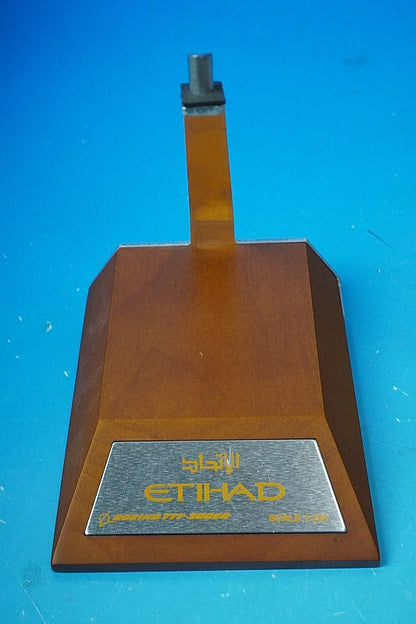 1:200 B777-300ER Etihad New Livery A6-ETA XX2236 JC Wings airplane model