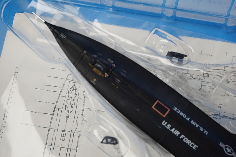 1:200 SR-71A Blackbird United States Air Force 9th Strategic Reconnaissance Wing Rapid Rabbit 553346 Herpa