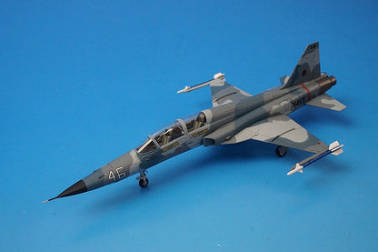 1:72 F-5F Tiger II USN Fighter Weapons School HA3358 Hobby Master airplane model