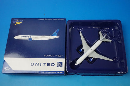 1:400 B777-200 United Airlines N210UA GJUAL1939 Gemini airplane model