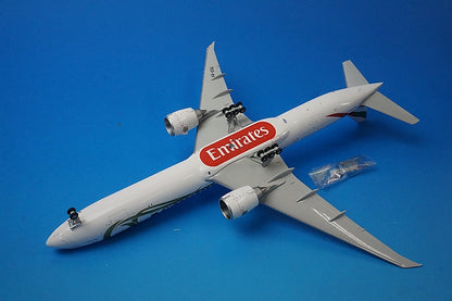 1:200 B777-300ER Emirates 50th Anniversary A6-EGE G2UAE1055 Gemini airplane model