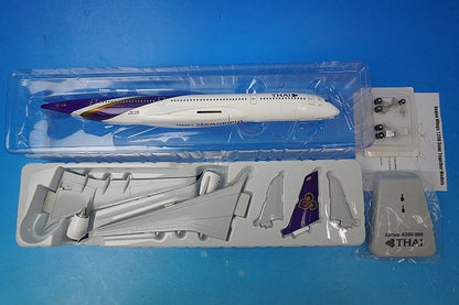 1:200 A350-900 Thailand HS-THB 10703 Hogan airplane model