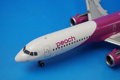 1:200 A321neo Peach JA901P EW221N014 JC Wings airplane model