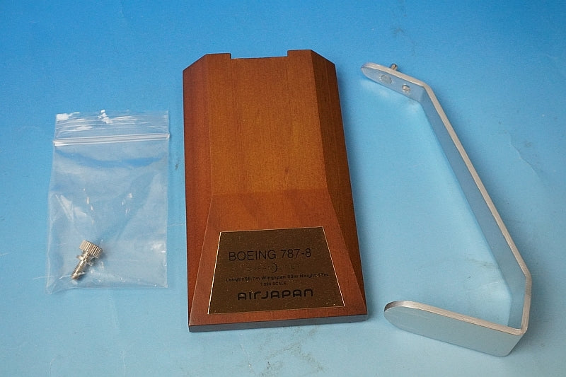 1:200 B787-8 Air Japan New Paint with WiFi Radome and Gear JA803A Snap Fit Model NQ20204 ANA