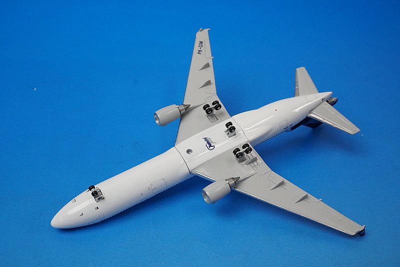 1:400 MD-11 Garuda Indonesia PK-GIM GJGIA383 Gemini