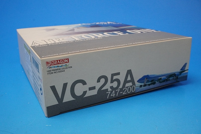 1:400 VC-25A(B747-200) Air Force One #28000 55544 Dragon