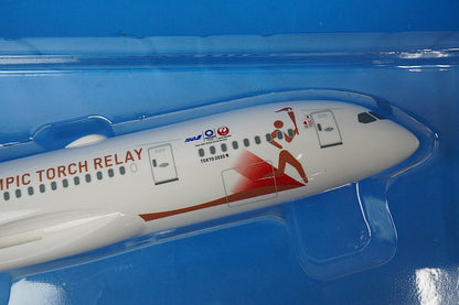 1:200 B787-8 Tokyo Olympic torch transport aircraft JA837J BJQ2038 JALUX