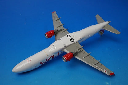 1:100 Embraer 175 FDA No. 12 White JA12FJ Tamiya airplane model
