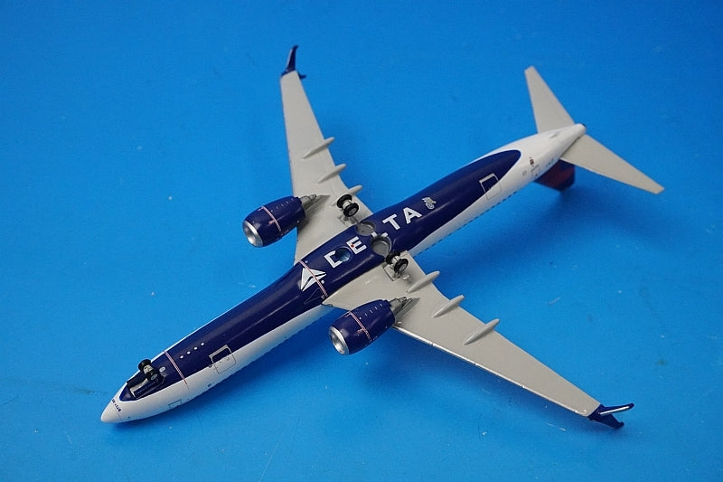 1:400 B737-900ER Delta N855DN GJDAL1628 Gemini airplane model