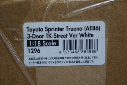 1:18 ignition model IG1296 Toyota Sprinter Trueno AE86 3Door TK-Street White