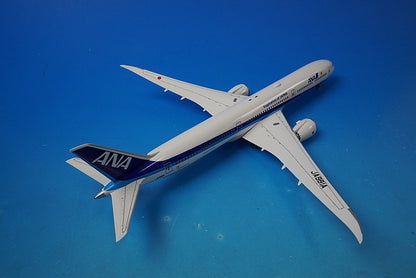 1:200 B787-10 ANA WiFi Radome with Gear JA981A NH20205 ANA airplane model