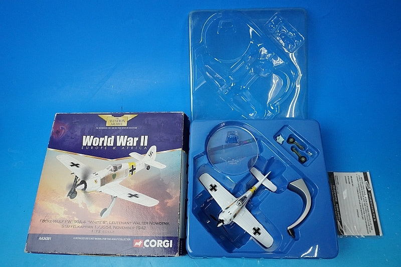 1:72 Focke-Wulf 190A-4 German Air Force White 8 AA34301 CORGI airplane model