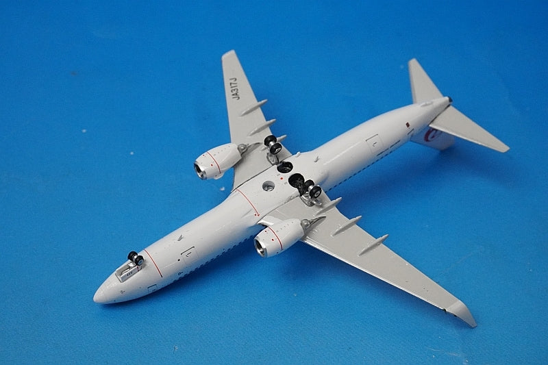 1:400 B737-846 JAL JA317J 04643 Phoenix airplane model