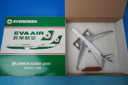 1:200 A330-200 Eva Air B-16307 XX2961 JC Wings airplane model