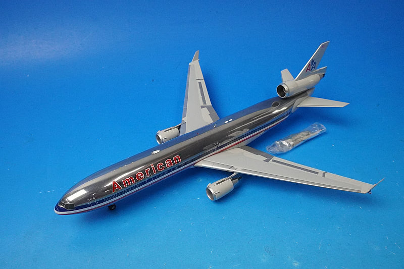 1:200 MD-11 AA American N1764B G2AAL435 Gemini airplane model