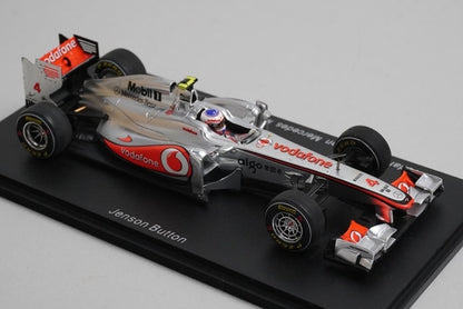 1:43 SPARK S3023 Vodafone McLaren Mercedes MP4-26 Chinese GP 2011#4 J.Button