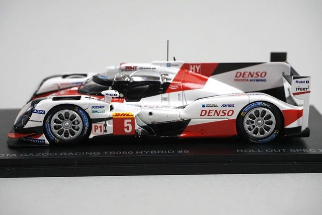 1:43 SPARK TY11143 Toyota GAZOO Racing TS050 Hybrid #5 ROLL OUT SPEC 2016