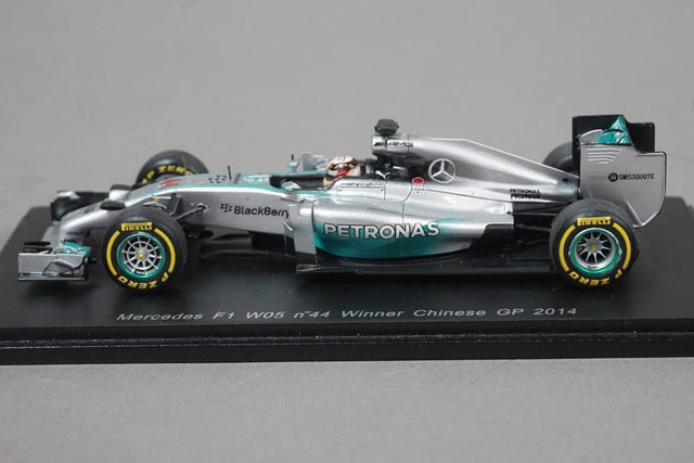 1:43 SPARK S3088 Mercedes AMG PETRONAS F1 W05 China GP Winner 2014 #44 L.Hamilton