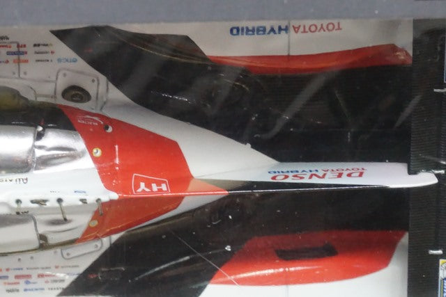 1:43 SPARK S5103 Toyota TS050 Hybrid HY #6 Toyota Gazoo Racing LM 2016 S.Sarrazin