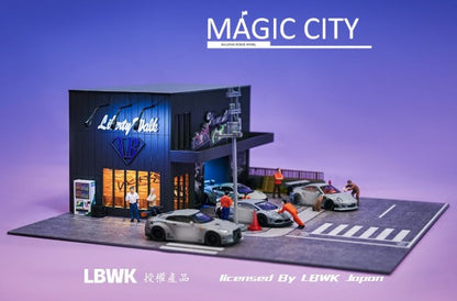 110035 Magic City 1:64 [30x40x17cm] LB LBWK Diorama Garage with LED lights *Figures and minicars are not included.