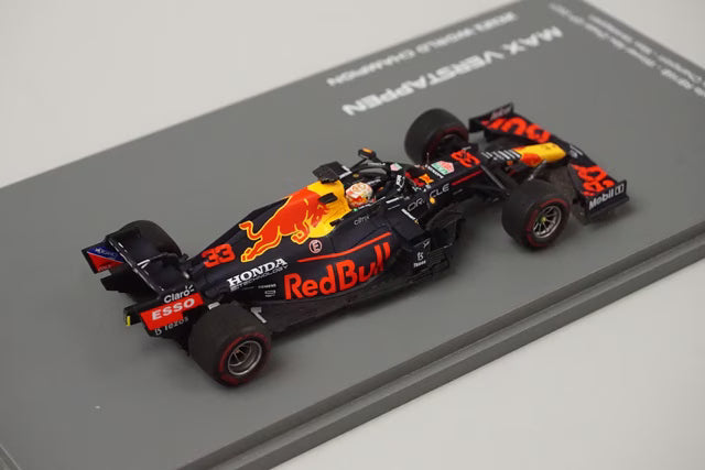 1:43 SPARK S7861 Red Bull Racing Honda RB16B Abu Dhabi GP Winner 2021 #33 M.Verstappen