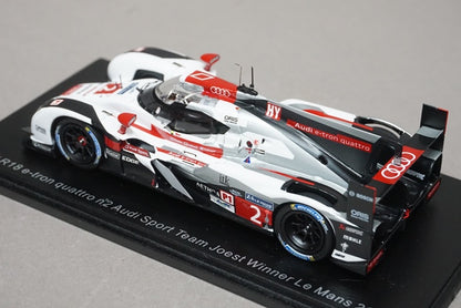 1:43 SPARK 43LM14 Audi R18 e-tron quattro Audi Sport Team Joest Le Mans Winner 2014 #2