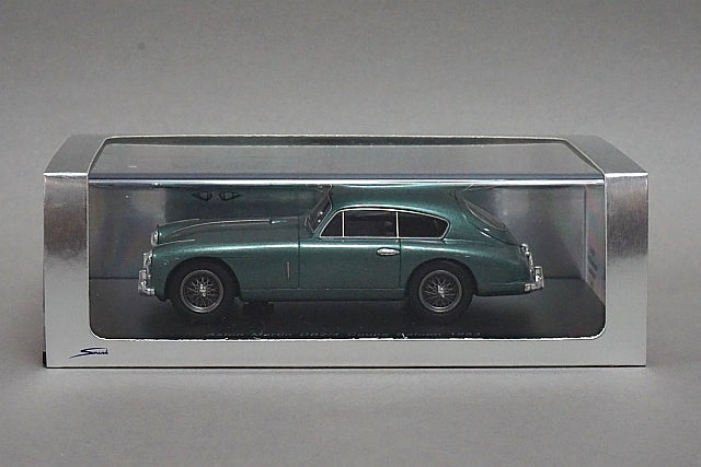 1:43 SPARK S0583 Aston Martin DB2/4 Coupe Saloon 1953 Green