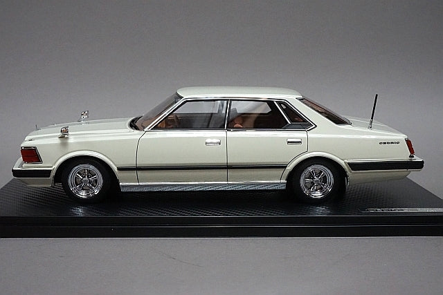 1:18 ignition model IG1461 Nissan Cedric (P430) 4door Hardtop 280E Brougham White