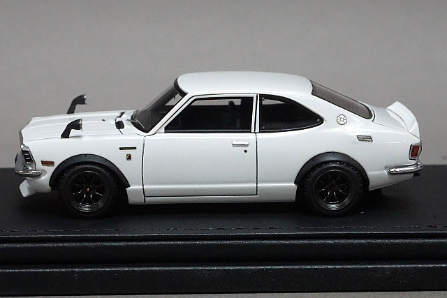 1:43 ignition model IG0732 Toyota Corolla Levin (TE27) White