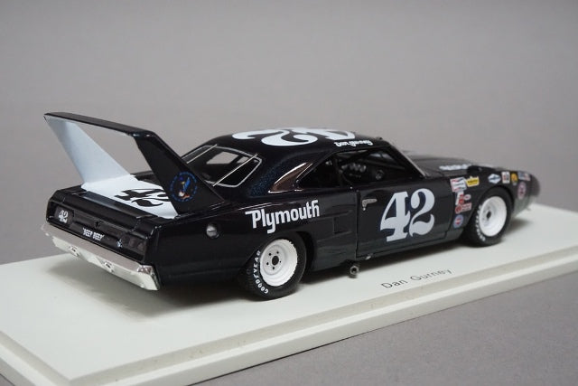 1:43 SPARK S3596 Plymouth Superbird #42 Riverside 1970 model car