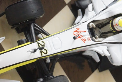 1:43 MINICHAMPS 400090022 Brown GP BGP 001 2009 J. Button #22 model car