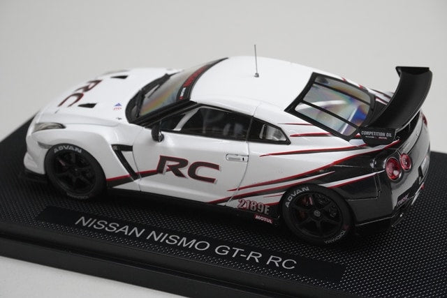 1:43 EBBRO 44442 Nissan Nismo GT-R RC model car