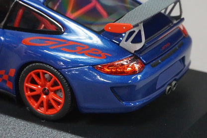 1:43 MINICHAMPS 403069105 Porsche 911 GT3 RS 2010