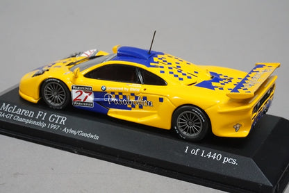 1:43 MINICHAMPS 530174327 McLaren F1 GTR 1997 #27 modelcar