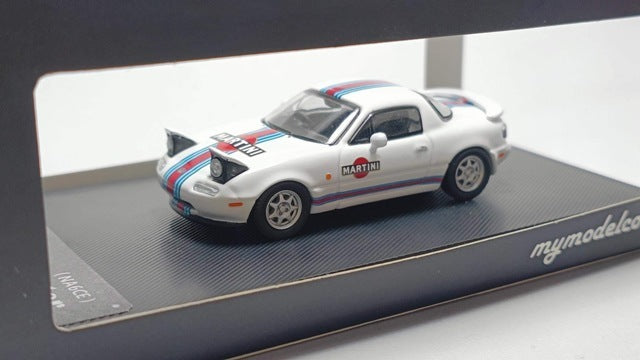 [ Pre-order ] MC Model Collect 1:64 Mazda Eunos Roadster NA6CE white martini