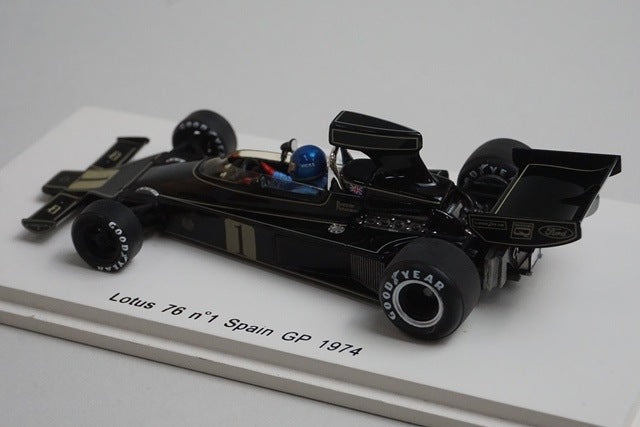 1:43 SPARK S1769 Lotus 76 Spain GP 1974 #1 JPS model car