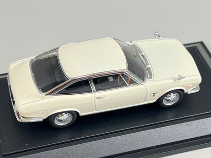 1:43 EBBRO 43400 Isuzu 117 Coupe Ivory