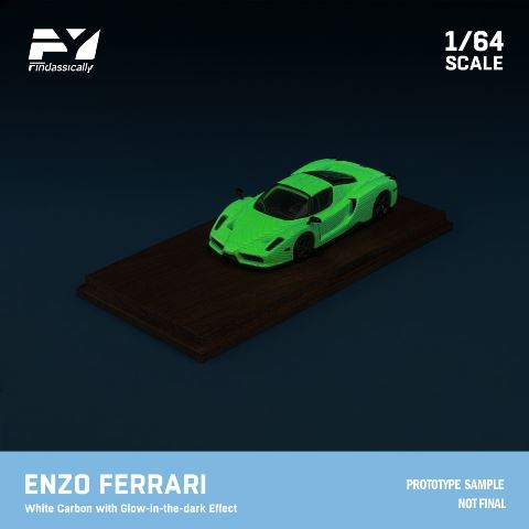 FY64034 Finclassically 1:64 Enzo Luminous White carbon