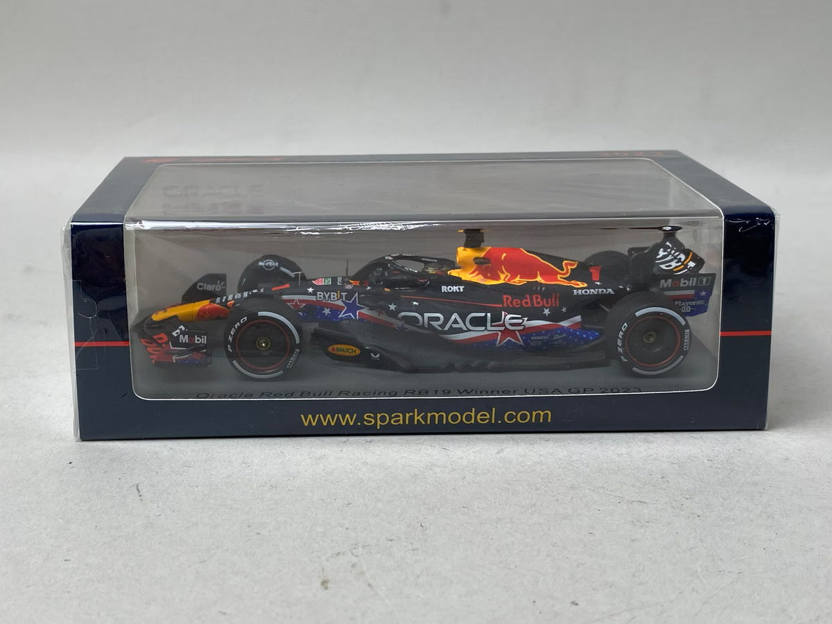 1:43 SPARK S8915 Oracle Red Bull Racing RB19 Winner USA GP 2023 #1 Max Verstappen