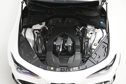 M89006 MOTORHELIX 1:18 Alfa Romeo Giulia GTAm Trophy White model car