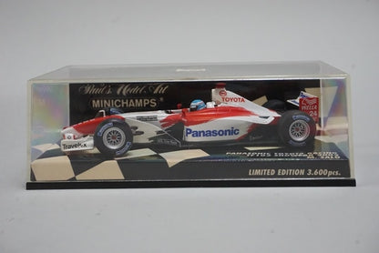 1:43 MINICHAMPS 400020074 Panasonic Toyota Racing TF102 Show Car 2002 #24 M.Salo