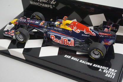 1:43 MINICHAMPS 410110001 Red Bull Racing Renault RB7 2011 #1 S.Vettel model car